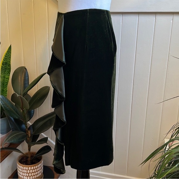 Ralph Lauren Black Label Ruffle Embellished Skirt in Hunter Green - Picture 5 of 15